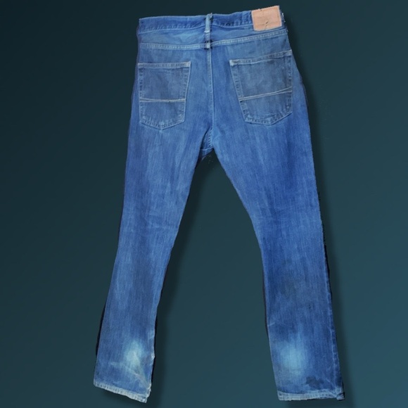 Abercrombie & Fitch Men's Blue Jeans, REMSEN Low Rise Slim Straight button down - Picture 9 of 11